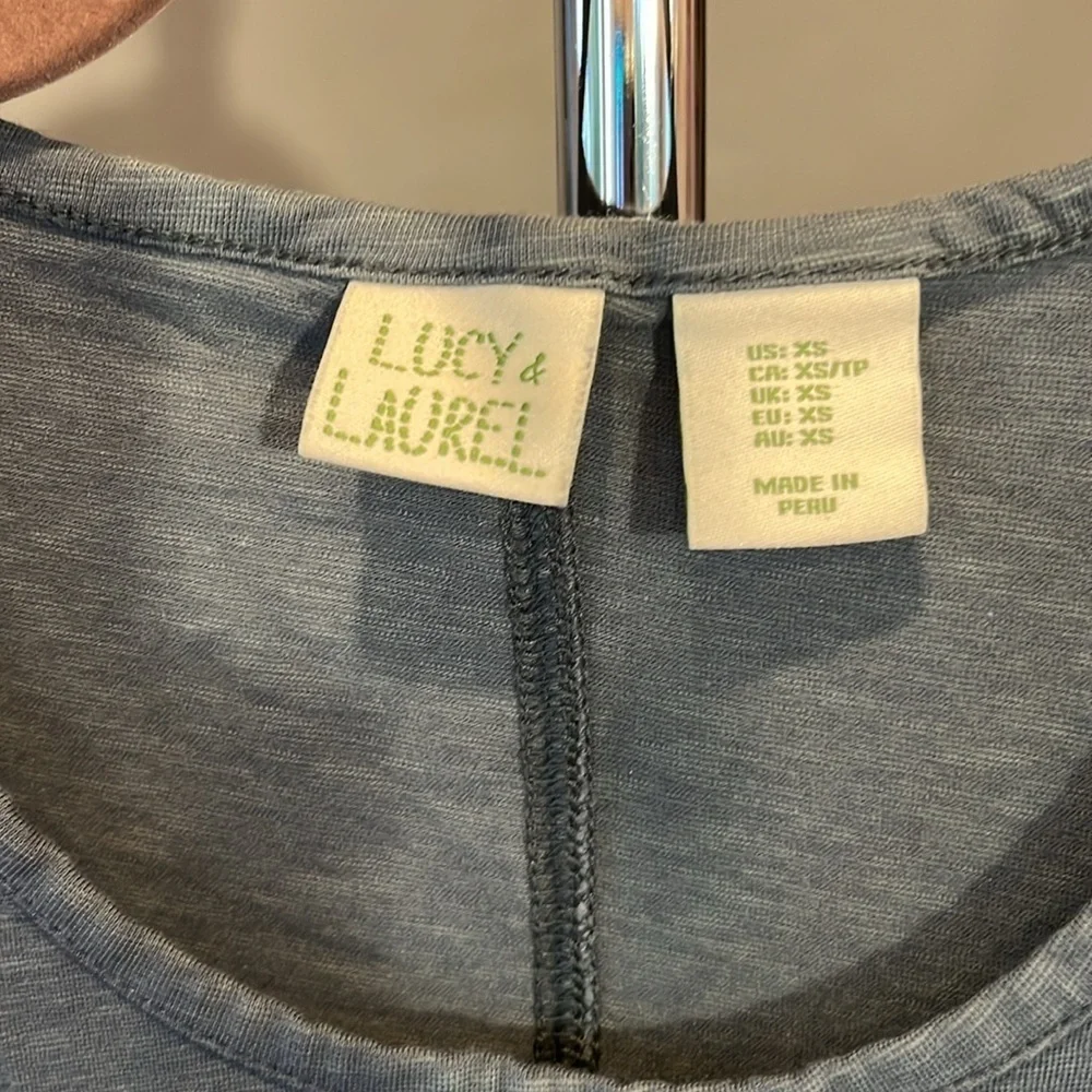 🇪🇸🐠Bundle of 2 Lucy & Laurel tank tops peach gray modal cotton spandex XS